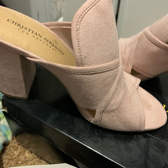 Boots and shoes like new - Picture 4 of 8